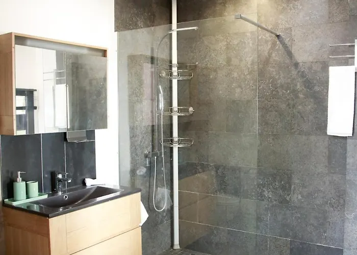 Charmante Maison Provencale Антіб